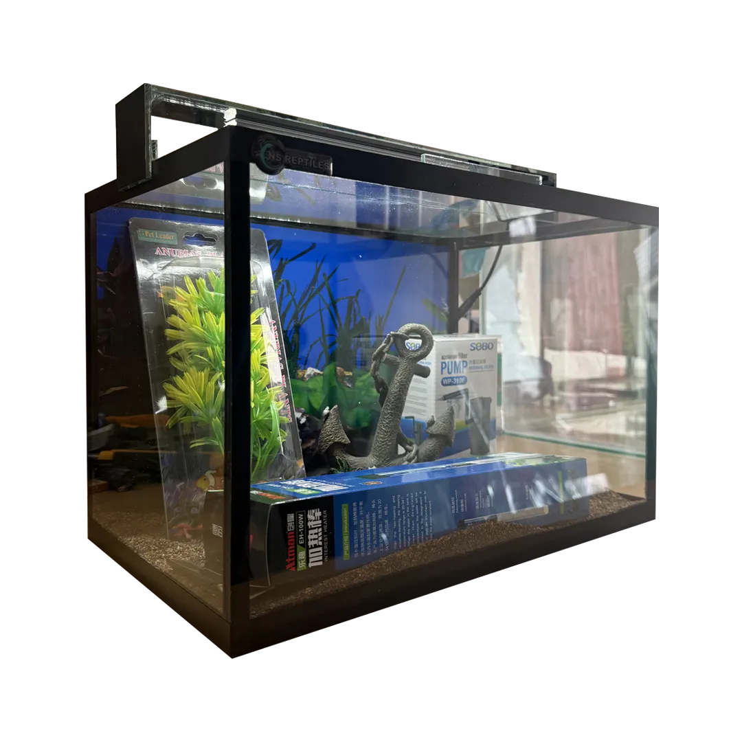 Akvarijum 40x25x27 komplet sa opremom